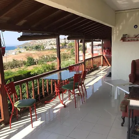 Vila Esenyali 1